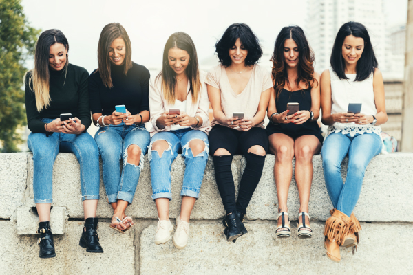 women using mobile phones